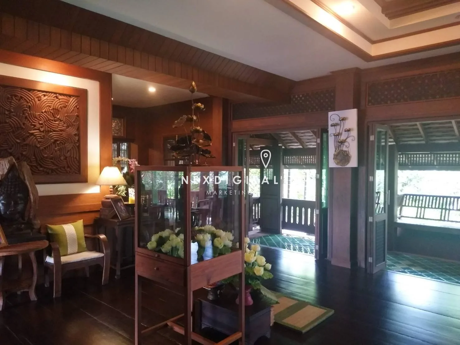 บ้านหรูสไตล์ ล้านนาแท้ 2 ชั้น หลังคาซ้อนหลายชั้น อลังการ  6 Story 5 ห้องนอน 8 ห้องน้ำ - 2