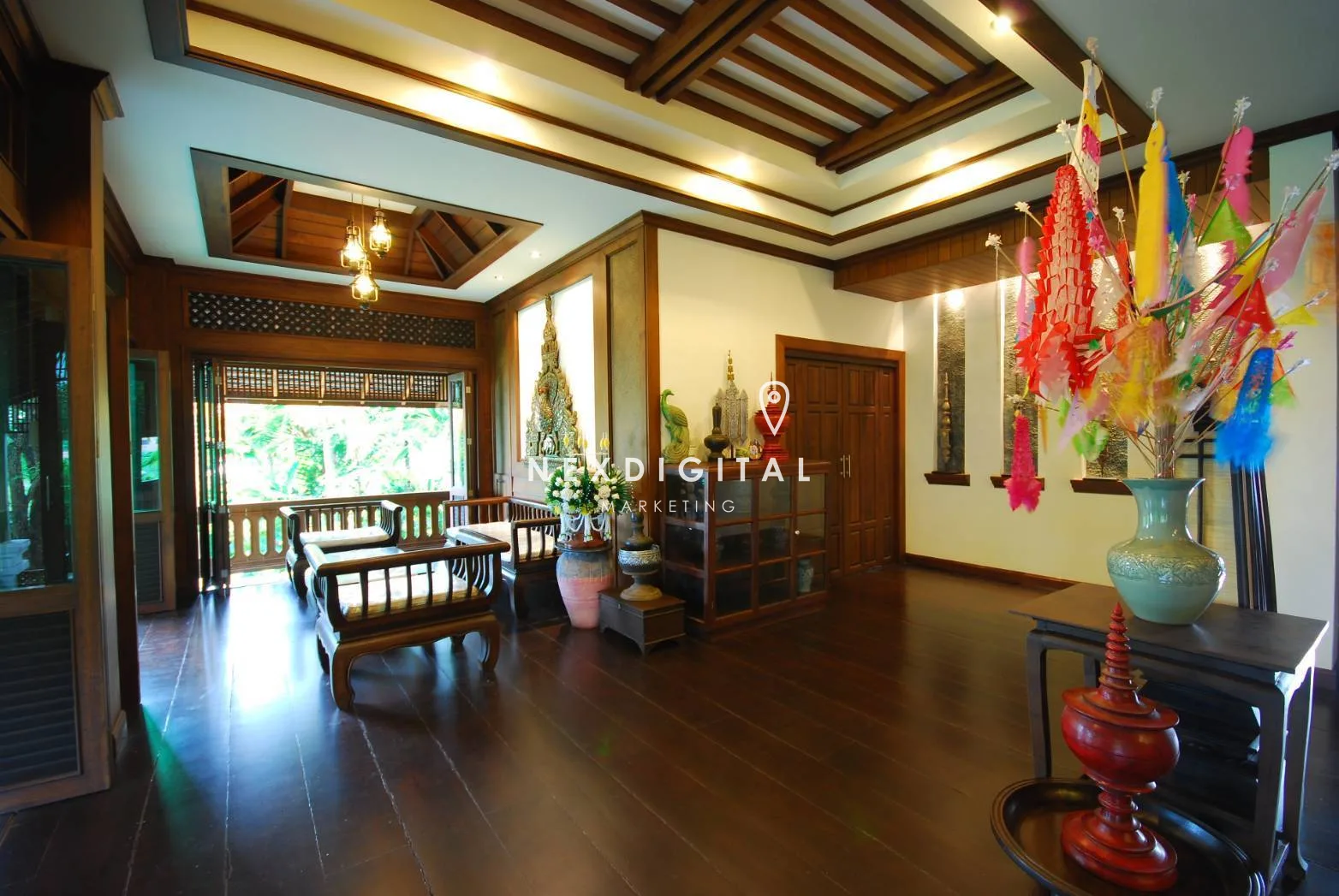 บ้านหรูสไตล์ ล้านนาแท้ 2 ชั้น หลังคาซ้อนหลายชั้น อลังการ  6 Story 5 ห้องนอน 8 ห้องน้ำ - 17