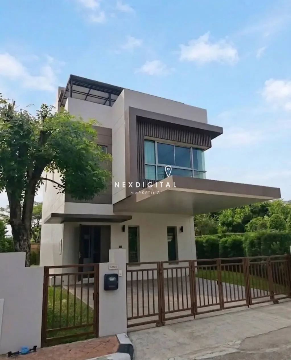 ขายบ้านหรูสไตล์โมเดิร์น โครงการ Rochalia Sky Villa Grande (หางดง เชียงใหม่)